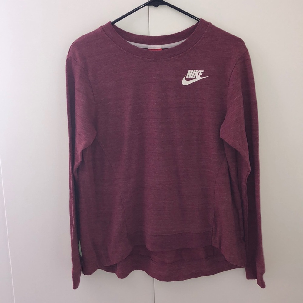 Nike Long Sleeved Top